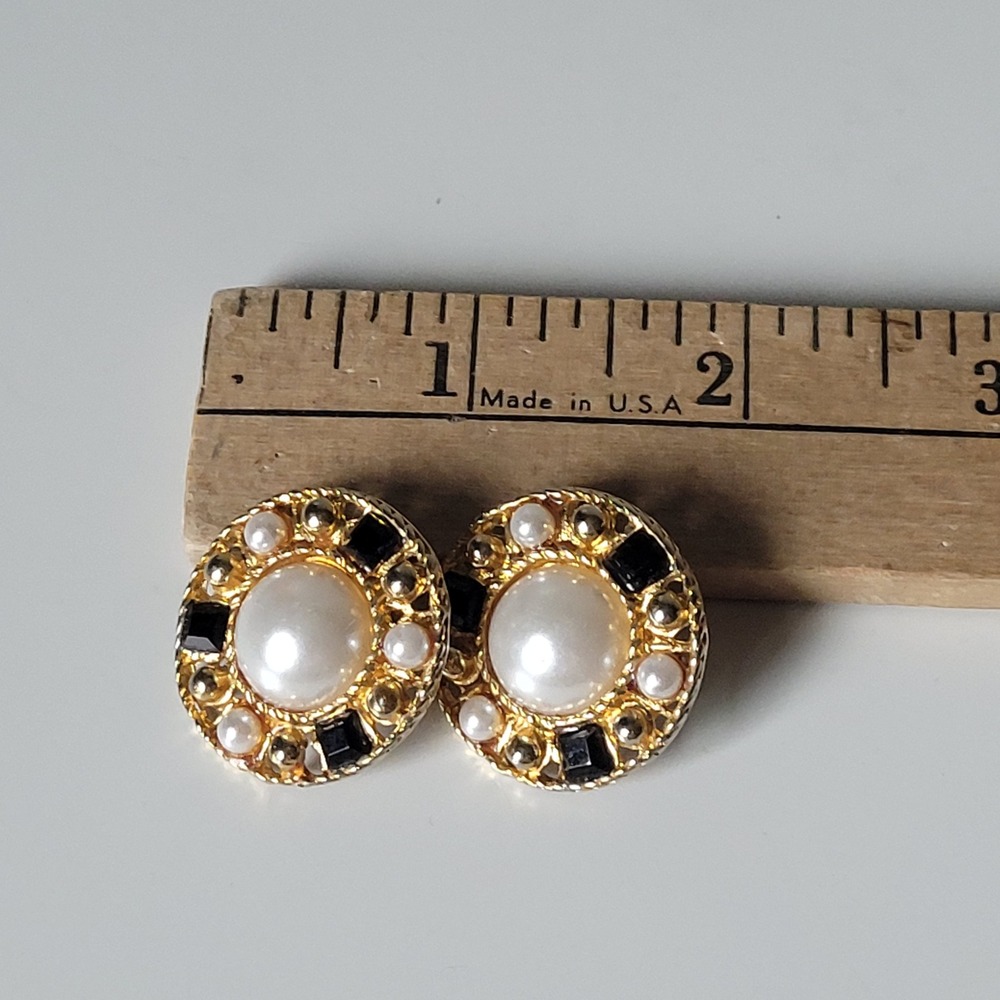 Vintage Faux Pearl Black Crystal Gold Tone Round Stud Button Earrings 0.75 Inch - Picture 6 of 6